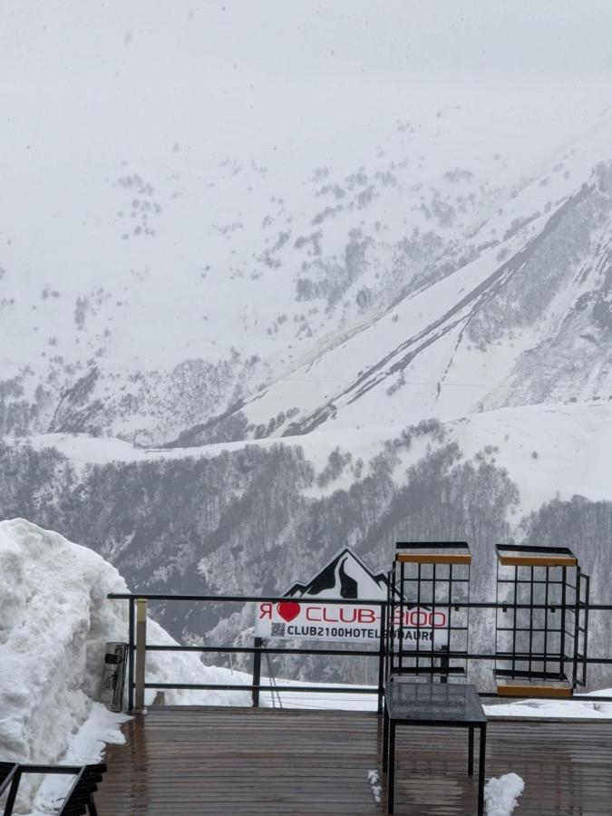 Club 2100 Ski In Studio Gudauri Exteriér fotografie